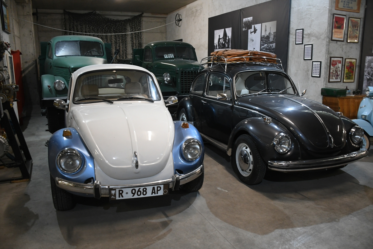 Tiranlı Prrenjasi, klasik araç koleksiyonunu müzesinde sergiliyor