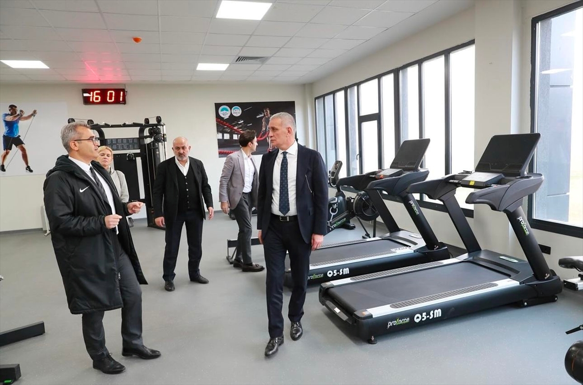 TFF Başkanı Hacıosmanoğlu'ndan Erciyes Yüksek İrtifa Kamp Merkezi’ne tanıtım desteği