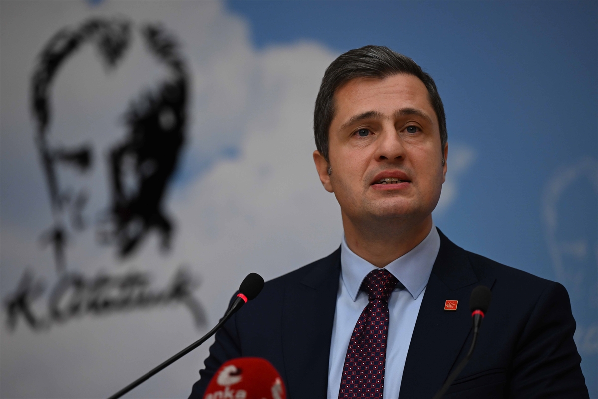 Asgari ücret 30 bin lira olmalıdır