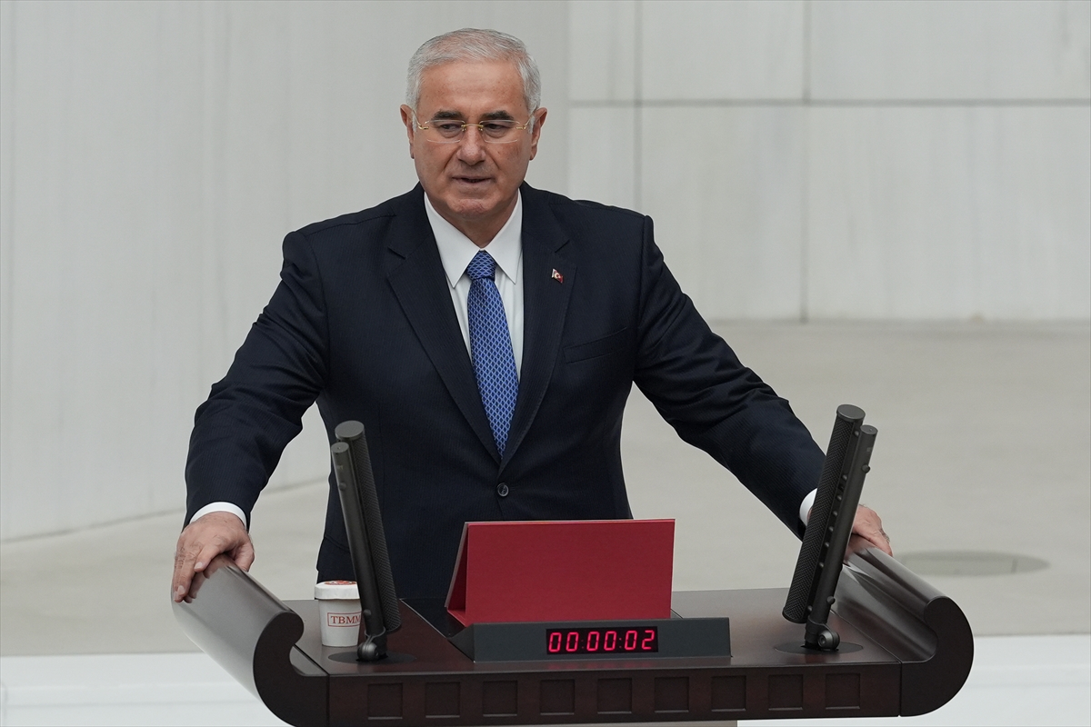 Kamu Başdenetçisi Akarca yemin etti