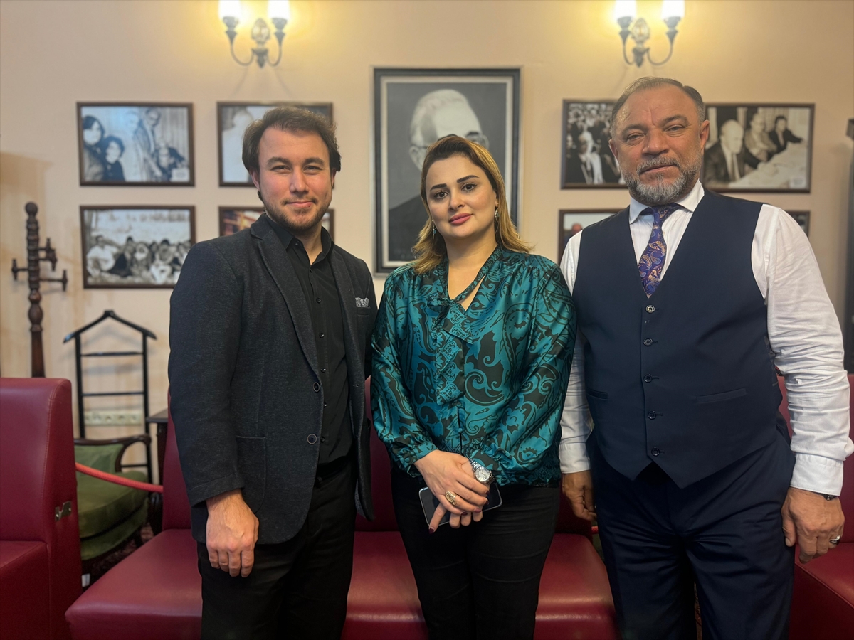 Azerbaycanlı şair Aysel Hanlarkızı  Türk Edebiyatı Vakfına konuk oldu