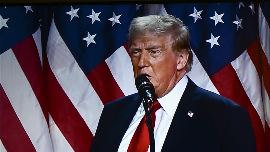 Trump, Savunma Bakanlığına aday gösterdiği Pete Hegseth'e desteğini yineledi