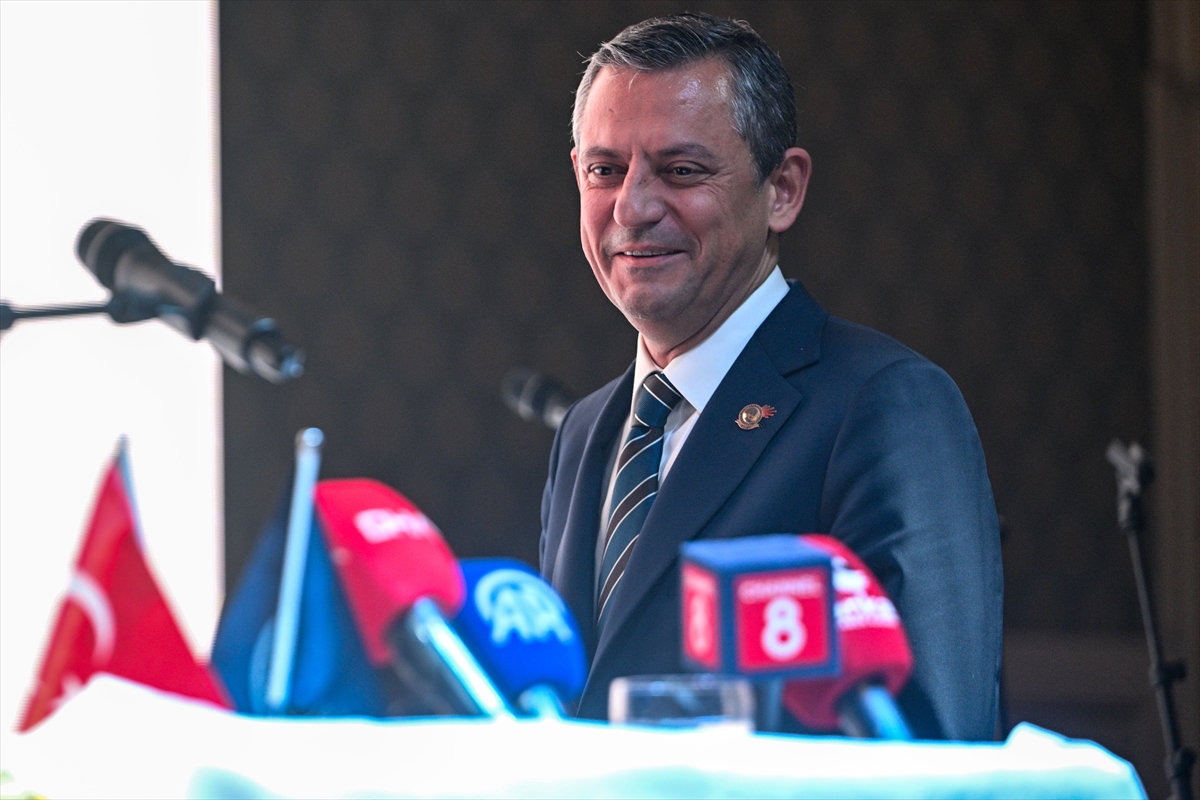 CHP Genel Başkanı Özel, TMMOB Maden Mühendisleri Odasının etkinliğinde konuştu