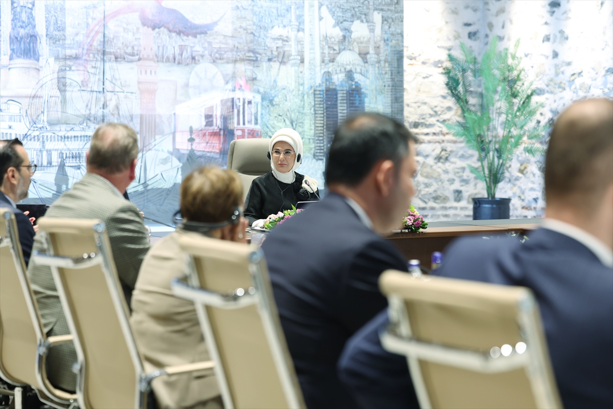 Emine Erdoğan, "BM Sıfır Atık Yüksek Düzeyli Şahsiyetler Danışma Kurulu"nun toplantısına başkanlık etti