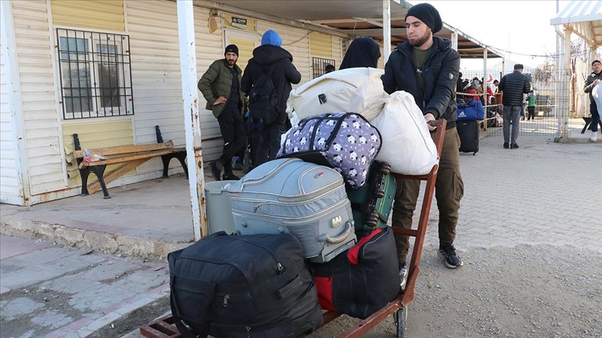 Suriyelilerin Hatay'daki sınır kapılarından ülkelerine dönüşü sürüyor