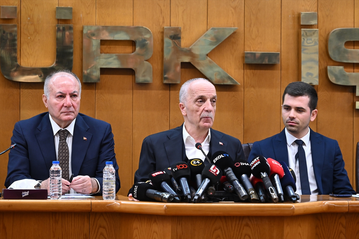 "Asgari ücret 29 bin 583 lira olma"lı