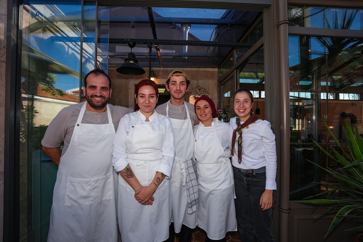 İzmir, Michelin yıldızlı restoranlarıyla gastronomide "parlıyor"