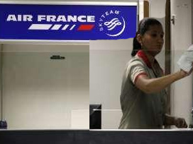 Kaybolan uçakta 1 de Türk yolcu var