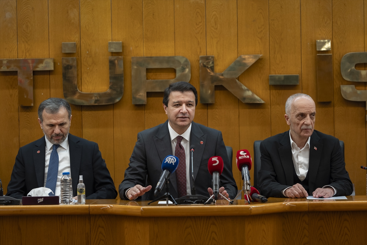 Saadet Partisi Genel Başkanı Arıkan, TÜRK-İŞ Genel Başkanı Atalay'ı ziyaret etti