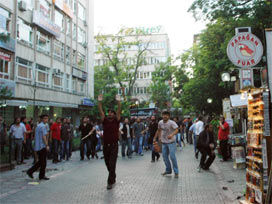 Kızılay'da gerginlik devam ediyor