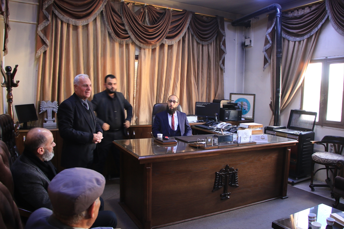 Suriye Adalet Bakanı Şadi el-Veysi, ülke dışına çıkan suçluların iadesini isteyeceklerini bildirdi