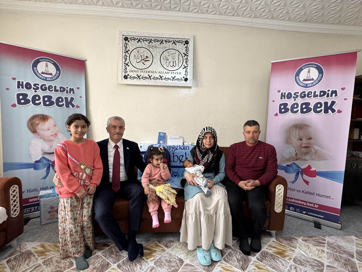 Çok çocuklu ailelere bebek bezi desteği