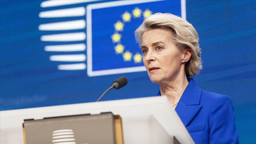Von der Leyen'ne hasta ama vekalet vermiyor eleştirisi