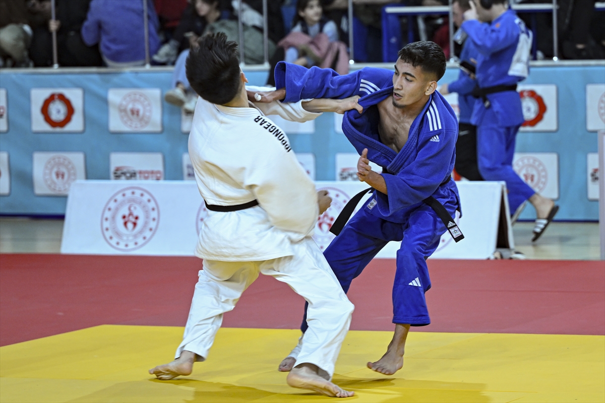 Türkiye Judo Şampiyonası start aldı