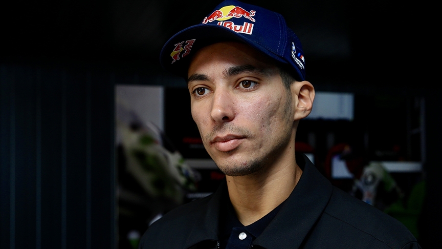 Toprak Razgatlıoğlu, karakteriyle de rol model olmak istiyor