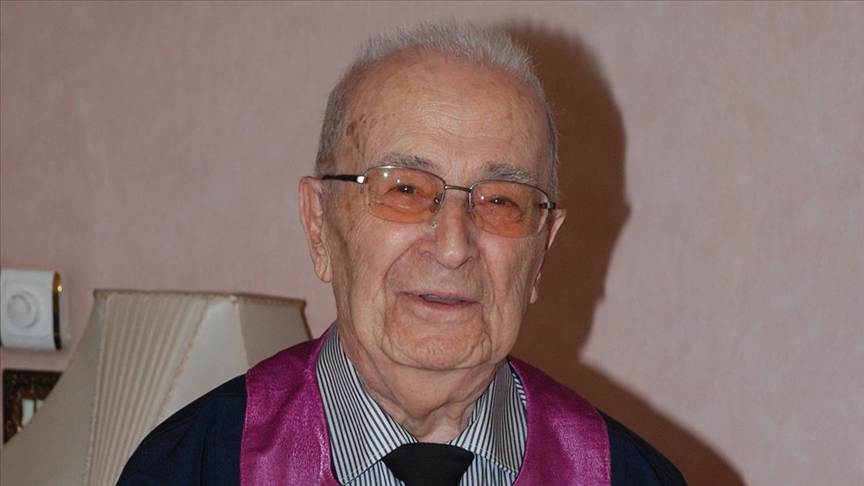 Besteci İlhan Usmanbaş 104 yaşında  vefat etti