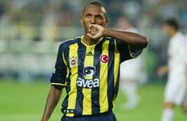 Fener Aurelio ile masaya oturdu