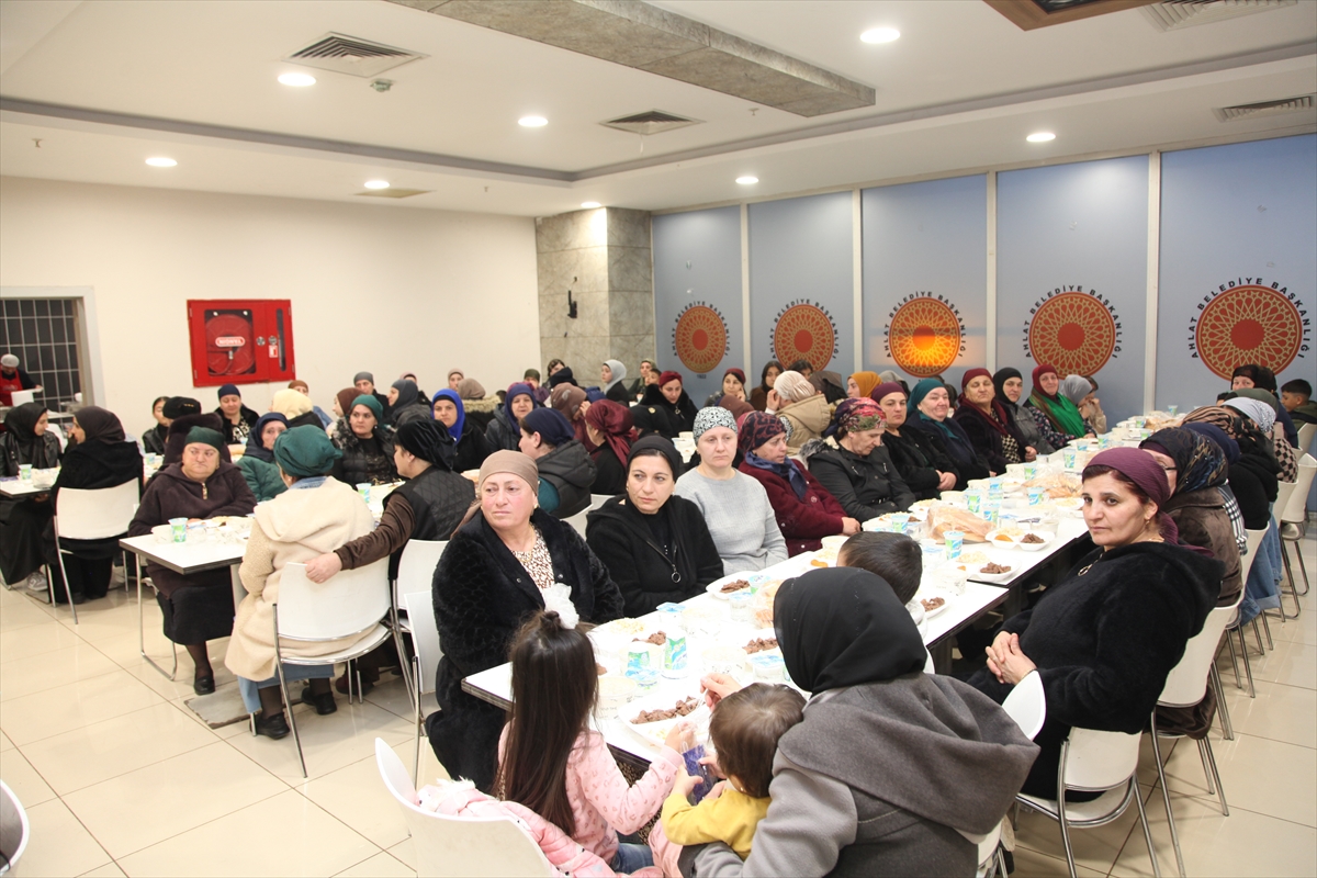 Ahıska Türkleri Bitlis’deki iftarda bir araya geldi