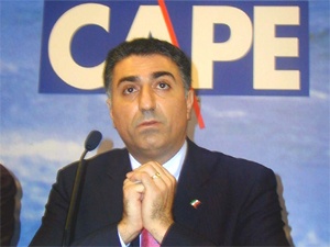 Şah'ın oğlundan sivil itaatsizlik çağrısı