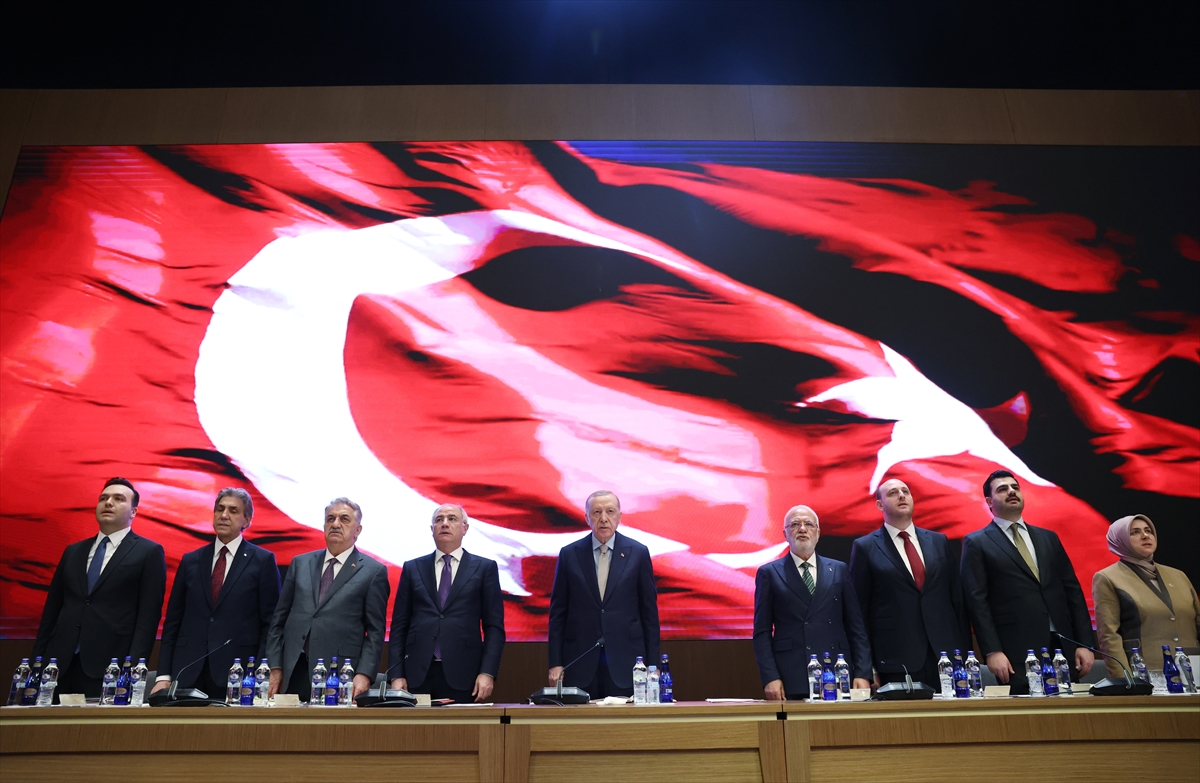 Hakkı, mazlumu savunma noktasında kimse bize sınır çizemez