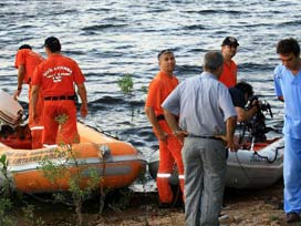 Helikopter enkazına ulaşıldı