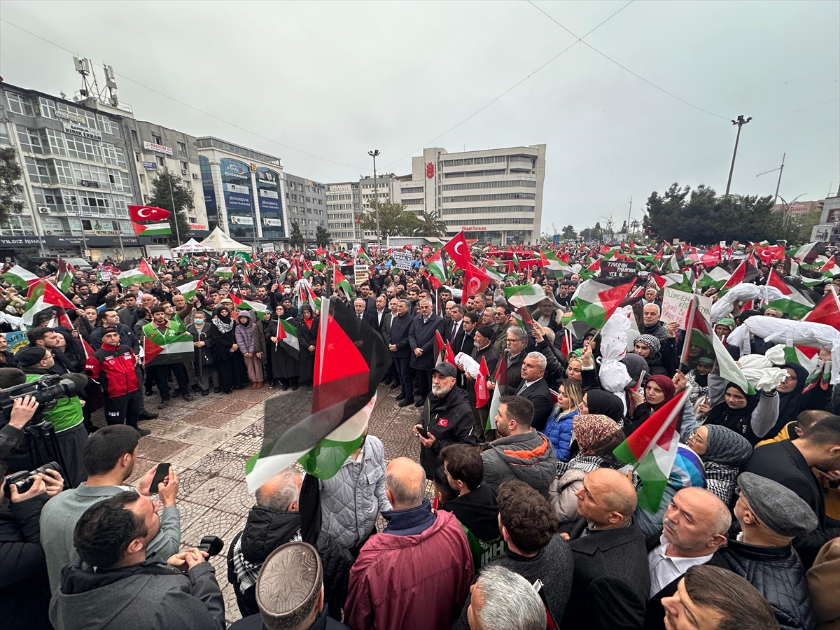 Samsun'da "Büyük Gazze Yürüyüşü ve Mitingi" düzenlendi