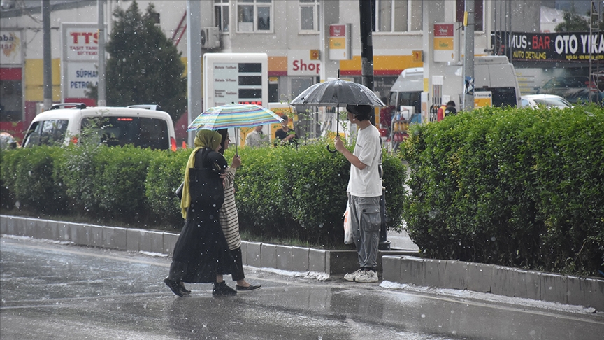 Meteorolojiden Hakkari, Van ve Şırnak için kuvvetli rüzgar ve fırtına uyarısı