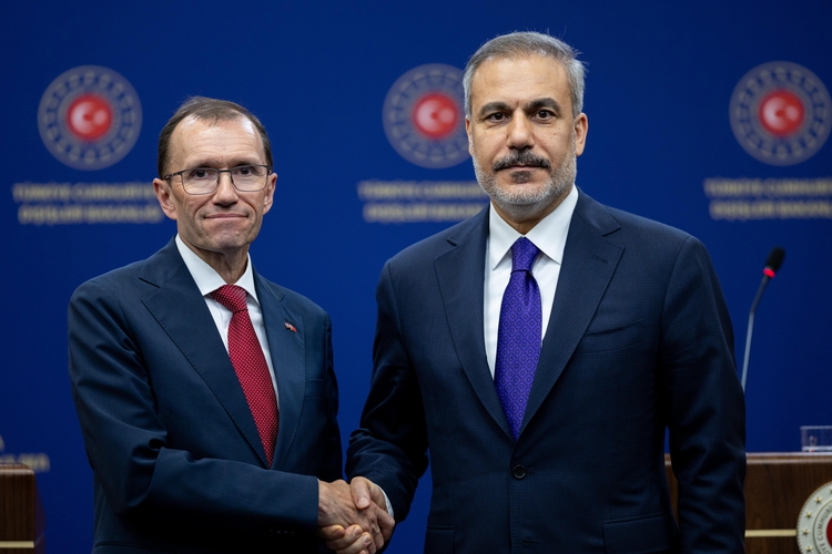 Türk dünyası bir bütün olarak Kıbrıs Türkünün yanında olmaya devam edecektir