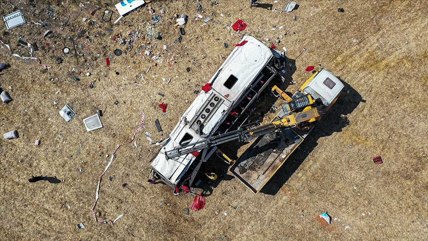 Trafik kazalarında her yıl yaklaşık 1,2 milyon kişi hayatını kaybediyor
