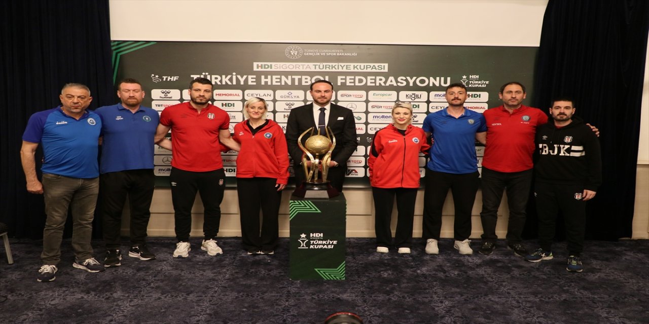 Hentbol Türkiye Kupası'nda Final Heyecanı İzmir'de Yaşanacak