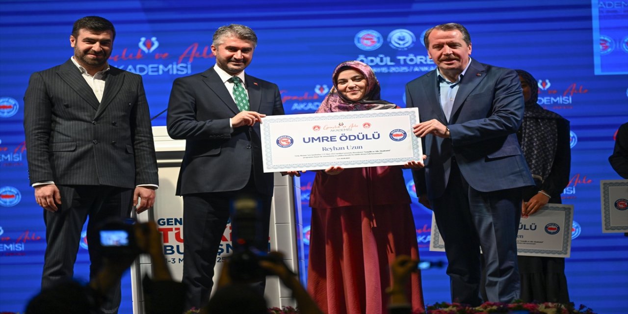 Memur-Sen’den Gençlik ve Aile Akademisi Eğitim Programı