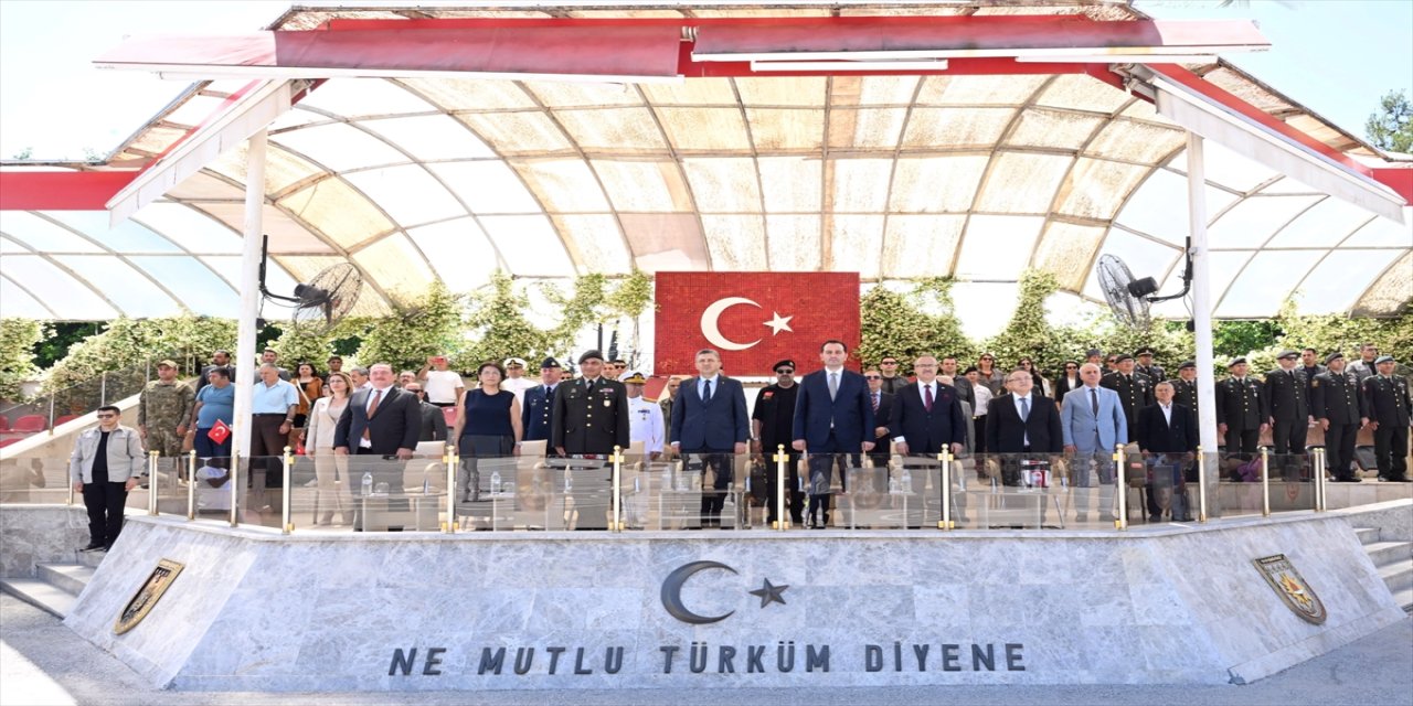 Antalya'da 52 özel birey temsili askerlik yaptı.
