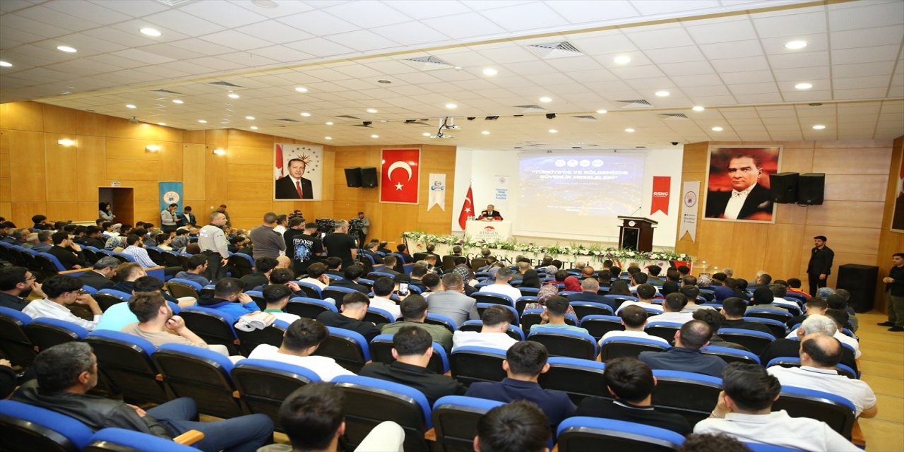 Hulusi Akar: PKK ve YPG, Kürtlerin ve Zazaların temsilcisi değildir.