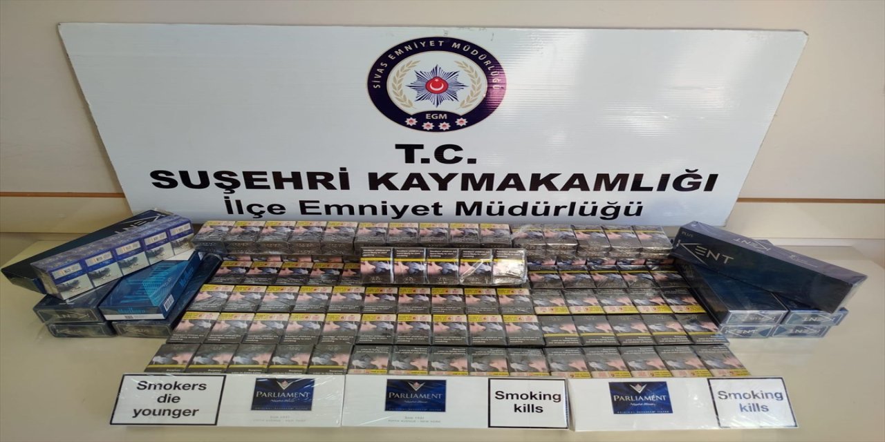 Sivas'ta asfalt çuvalları arasında 7 düzensiz göçmen yakalandı