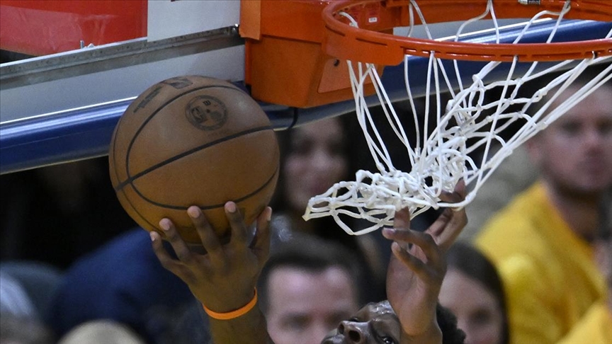 NBA konferans finalinde Thunder'ı 143-101 yenen Timberwolves seride durumu 2-1 yaptı