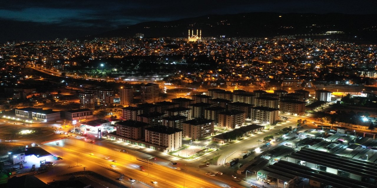 Kahramanmaraş’ta Ebrar Sitesi yeniden inşa edildi.