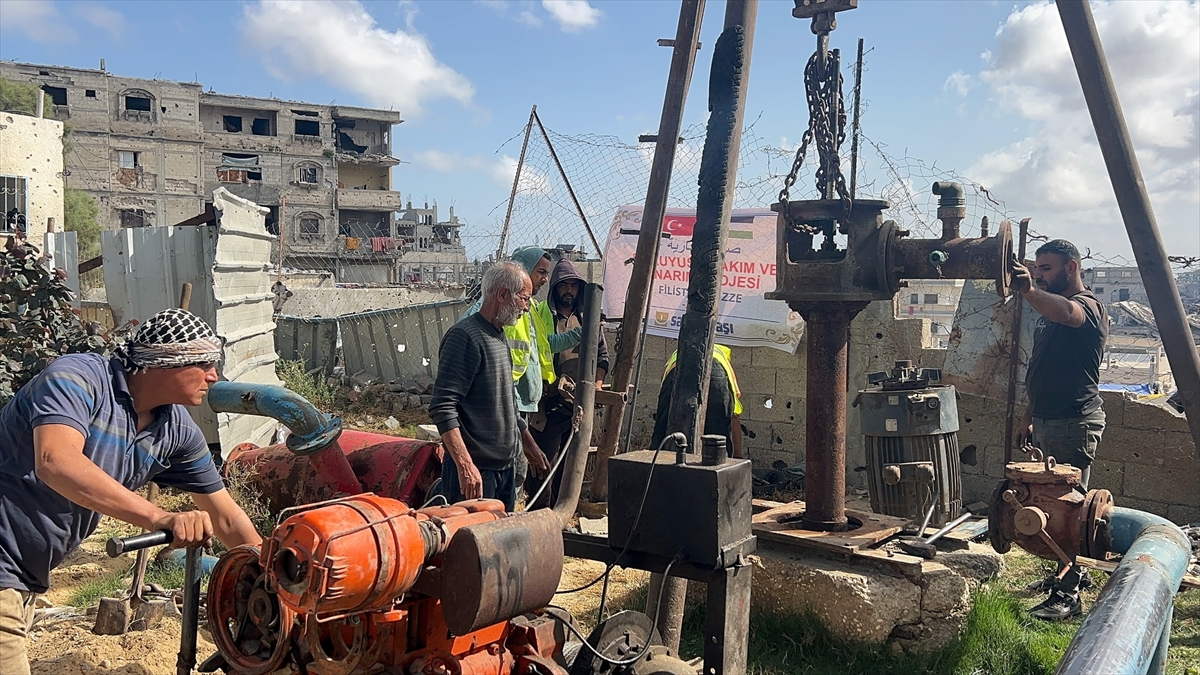 Sadakataşı Derneği, Gazze'de su kuyusu onarımı gerçekleştirdi