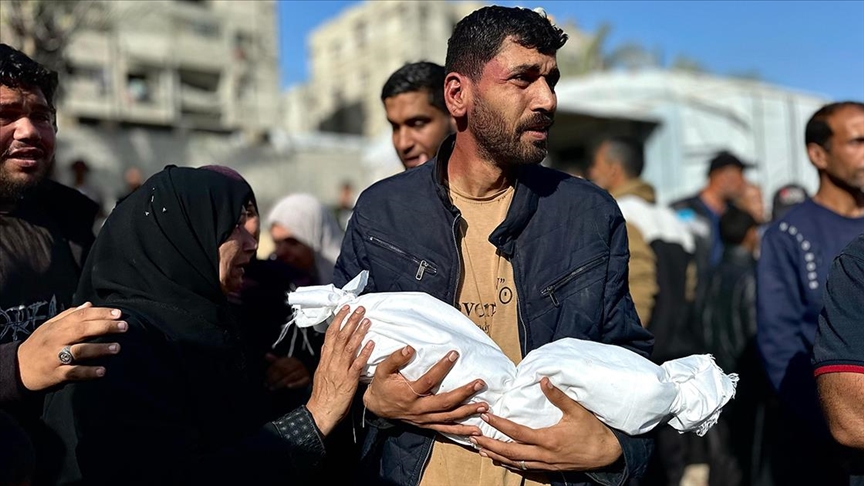 İsrail'in Gazze'de düzenlediği saldırılarda 42 Filistinli öldü