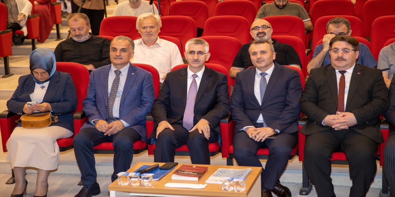 Milli Eğitim Bakan Yardımcısı Yılmaz'dan öğretmenlere açıklama.