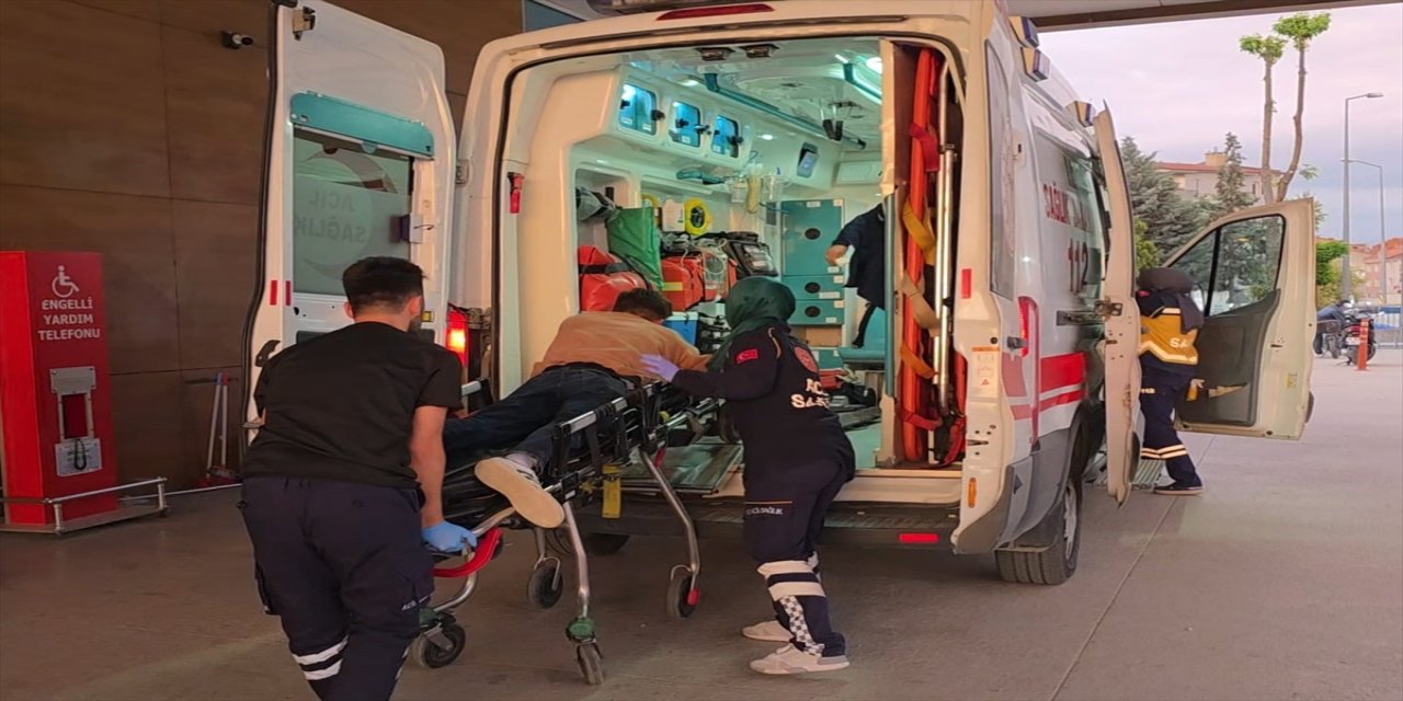 Bursa’da yol verme tartışması kavgaya dönüştü: 4 yaralı