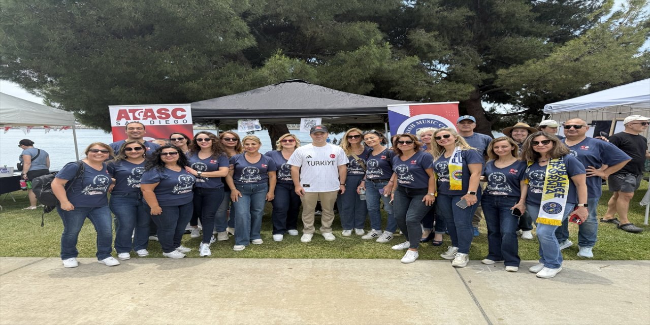 Long Beach’te 4. Türk Festivali Coşkusu: Renkli Görüntüler.