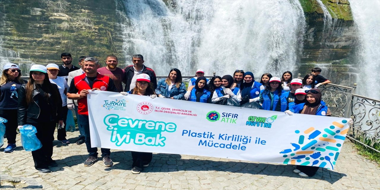 UNESCO’ya Aday Uzundere’de Çevre Günü Temizliği