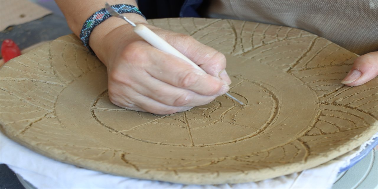 Kırklareli'nin tarihini seramiğe işleyen kadın girişimci: Yasemen Sayılgan