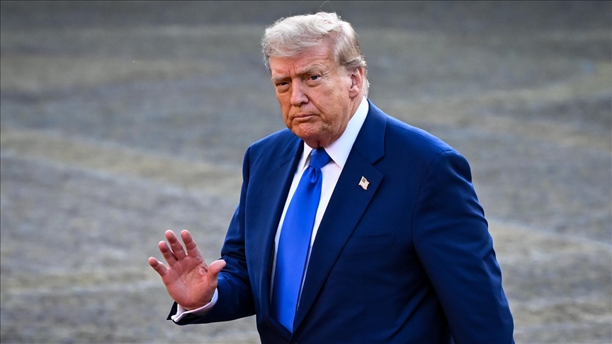 ABD Başkanı Trump "İran'ı Bombala" şarkısıyla B-2 uçağının videosunu paylaştı