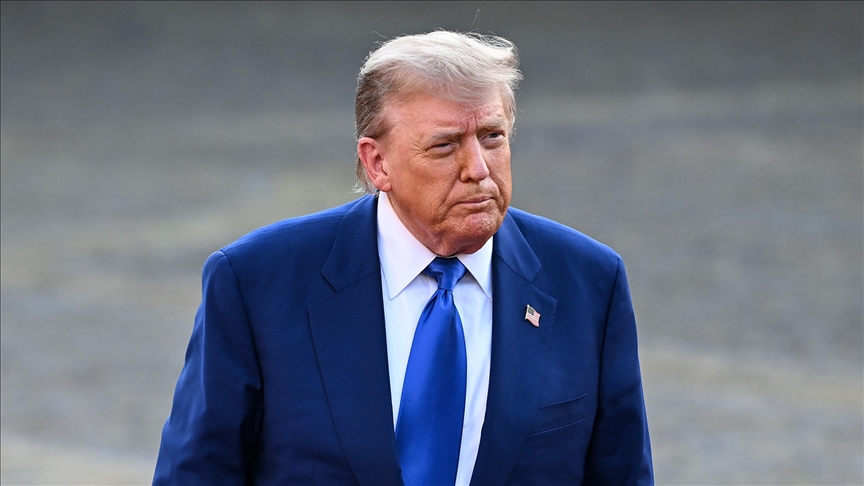 Trump anketlerde düşüşte