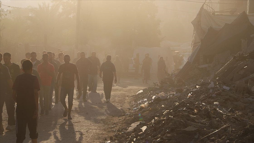 İsrail'in Gazze'de son 24 saatte düzenlediği saldırılarda 72 Filistinli hayatını kaybetti