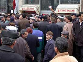 İşçi ve Bağ-Kur emekli aylıklarına zam