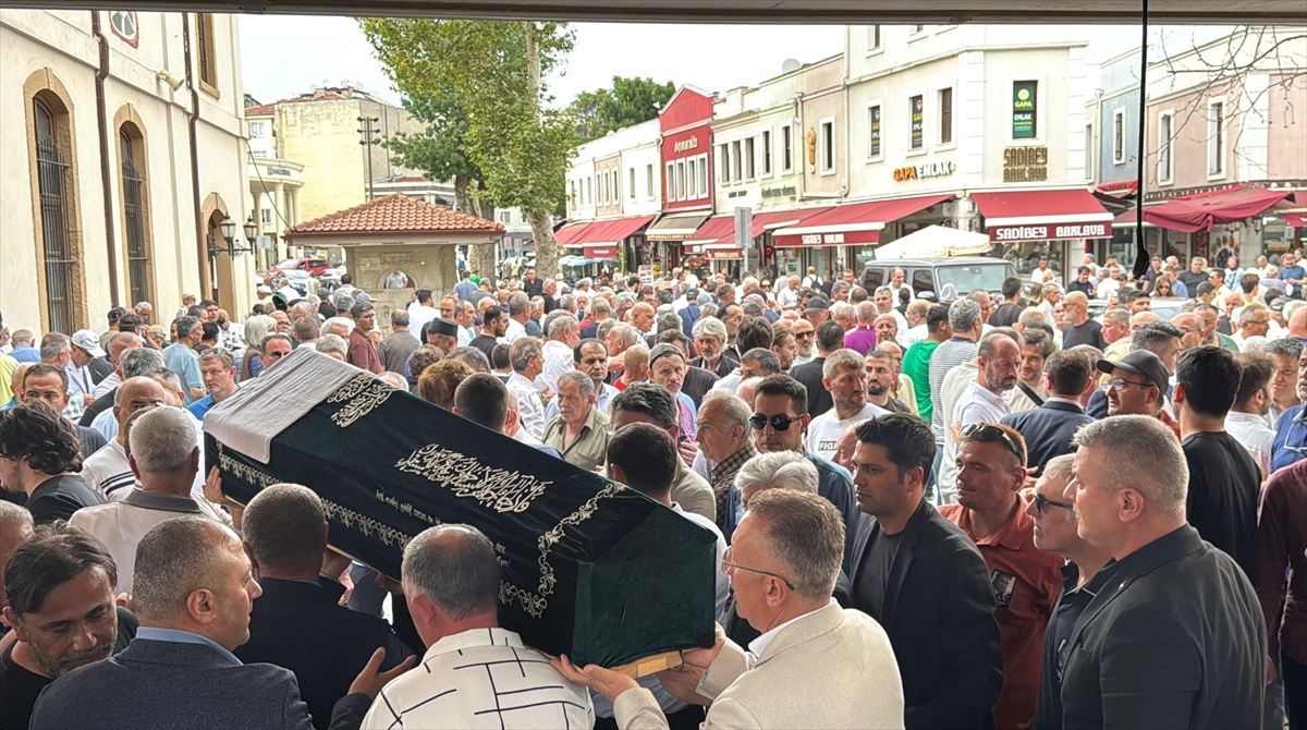 Spor spikeri Sabri Ugan, Sakarya'da son yolculuğuna uğurlandı