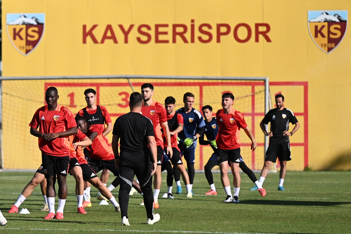 Kayserispor, yeni sezon hazırlıklarına başladı