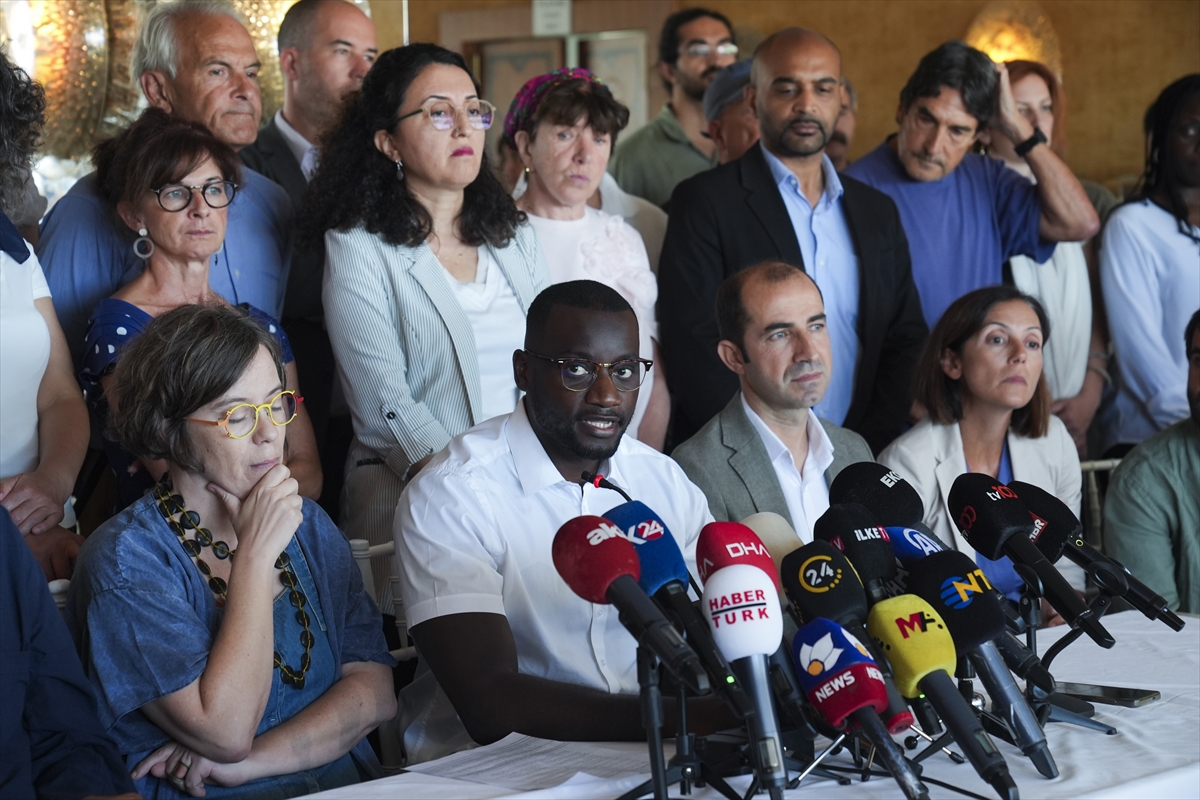 Terör örgütü elebaşı Öcalan'la görüşmeye gelen Avrupalı heyet deklarasyon metni yayımladı